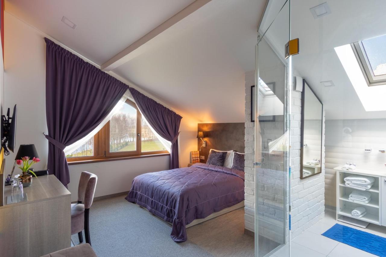 Lavender Inn Guest House Viesvenai エクステリア 写真