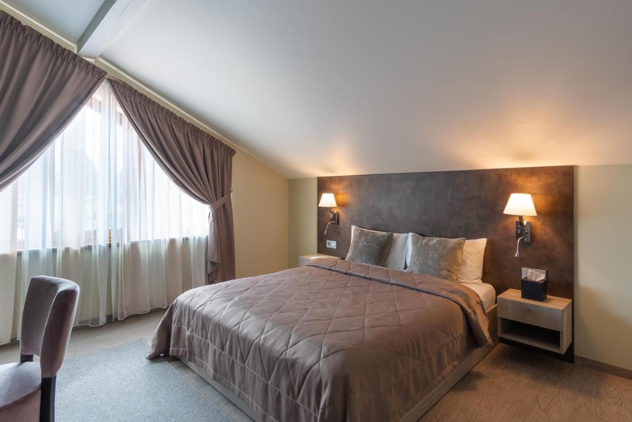 Lavender Inn Guest House Viesvenai エクステリア 写真