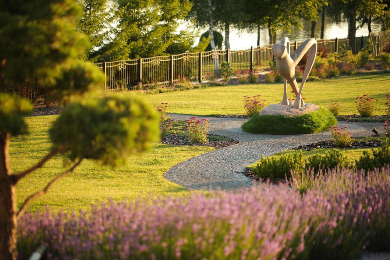 Lavender Inn Guest House Viesvenai エクステリア 写真