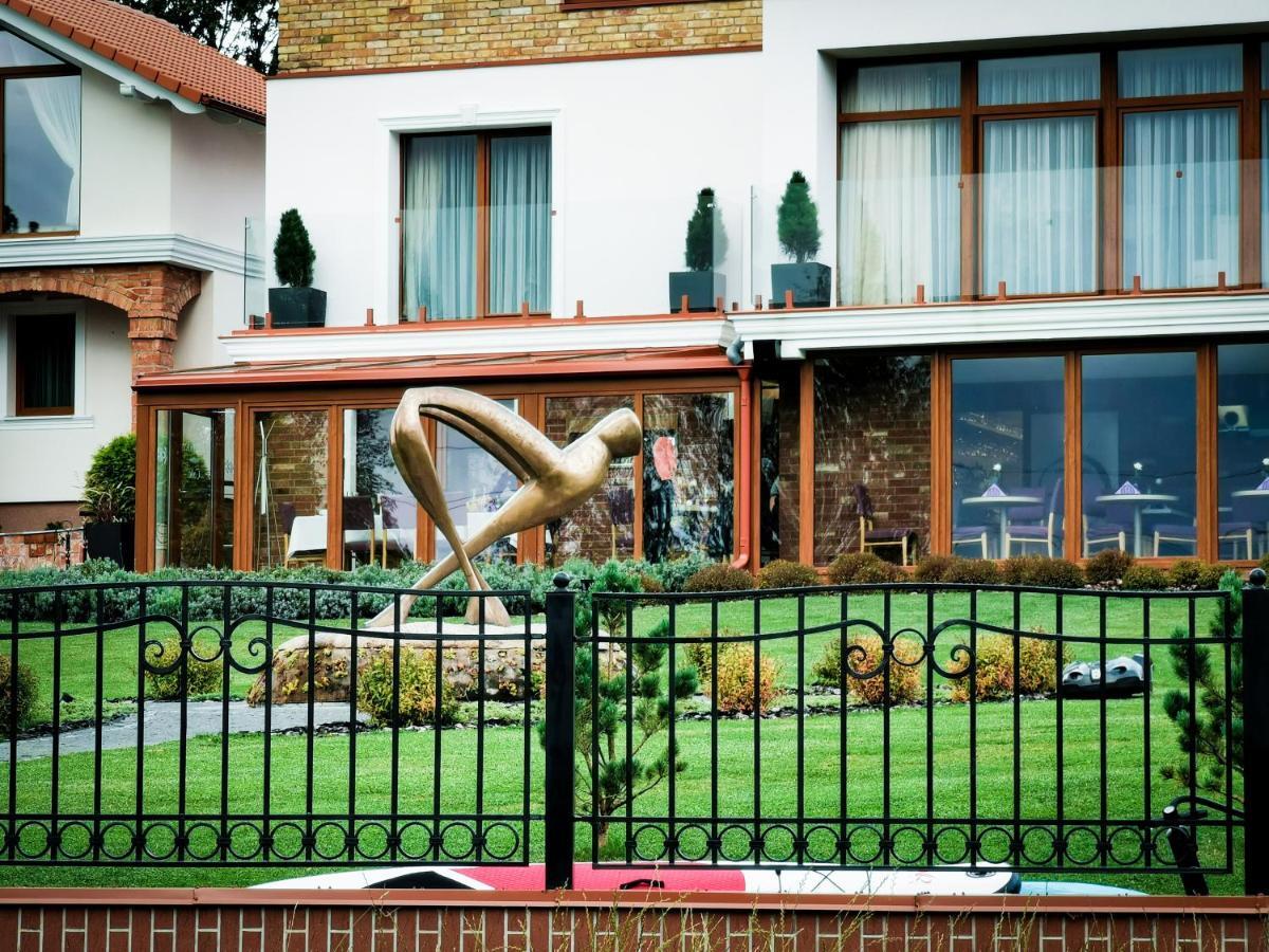 Lavender Inn Guest House Viesvenai エクステリア 写真
